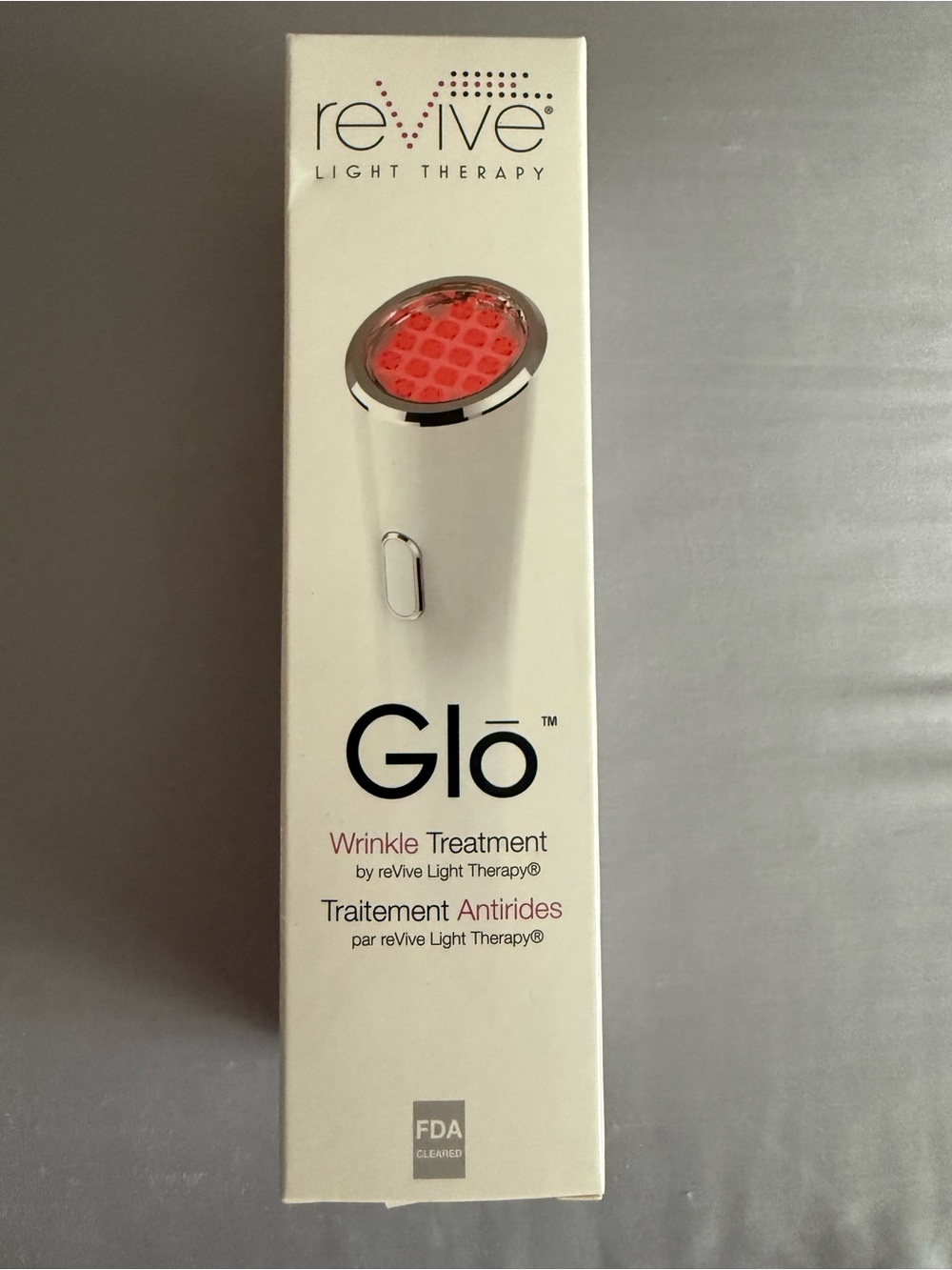reVive Light Therapy Glo Wrinkle Treatment - White with Red Light